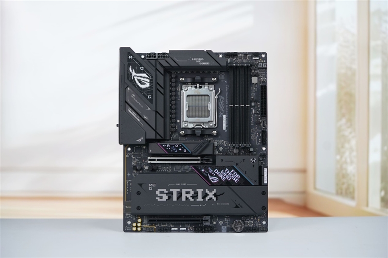 甚至还要略强于顶级X870E主板！华硕ROG STRIX B850-E GAMING WIFI评测  第3张