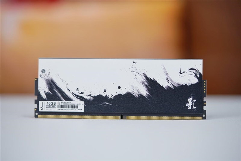 轻松超8000MHz C38！七彩虹iGame Shadow DDR5-6000 16GBx2评测：同时满足AMD/Intel的顶级内存  第7张