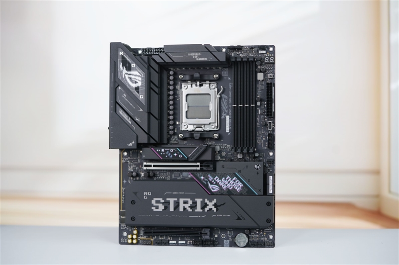 甚至还要略强于顶级X870E主板！华硕ROG STRIX B850-E GAMING WIFI评测  第44张