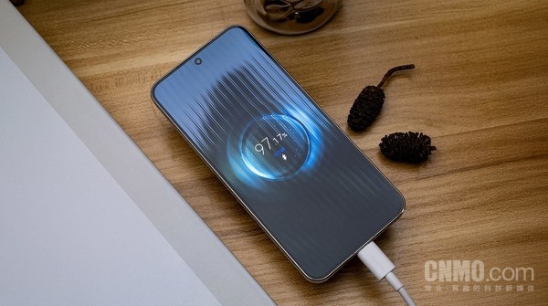 外媒:小米对比iPhone的五大优势 有红外遥控和120W快充