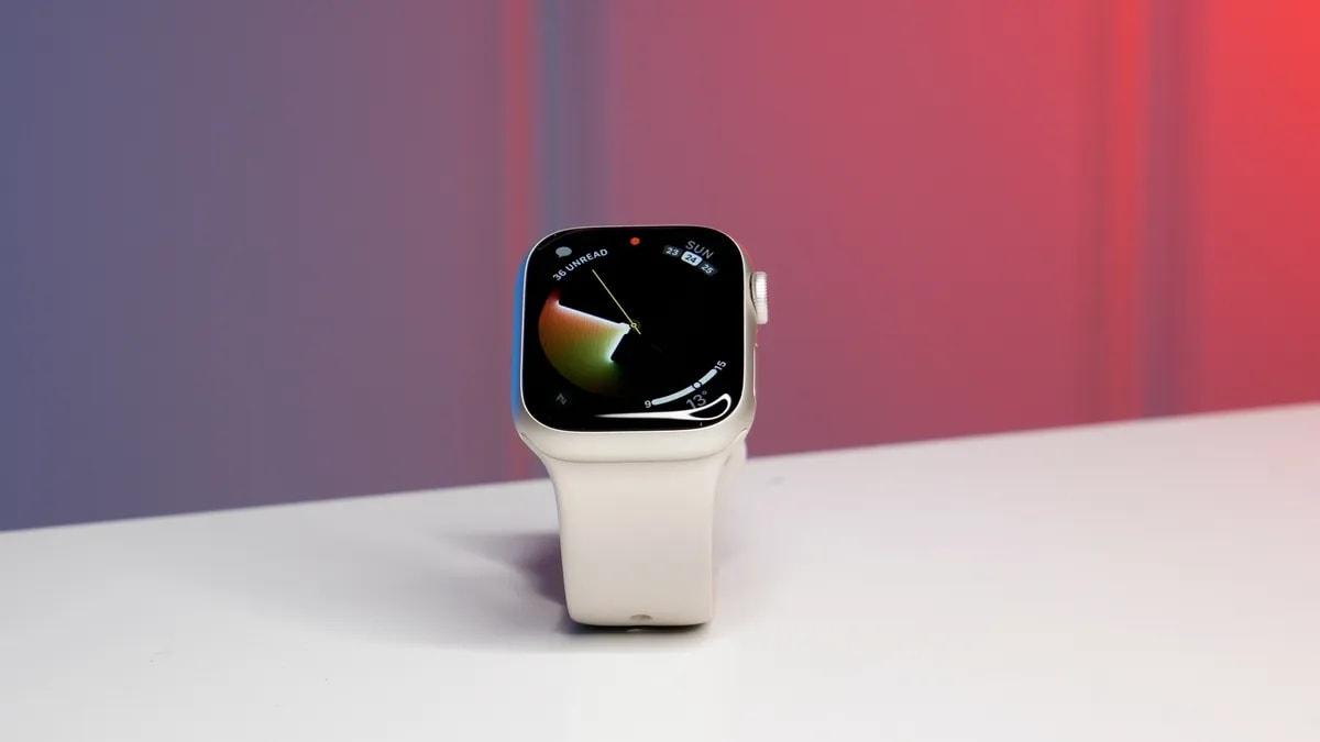 Apple Watch一直卡在白苹果界面无法开机如何解决 