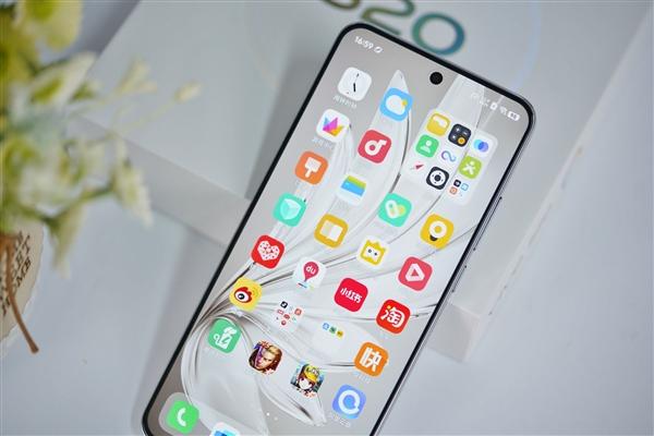 185g机身塞下6500mAh大电池！vivo S20图赏  第3张