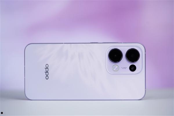 翅膀纹理灵动吸睛！OPPO Reno13图赏  第5张